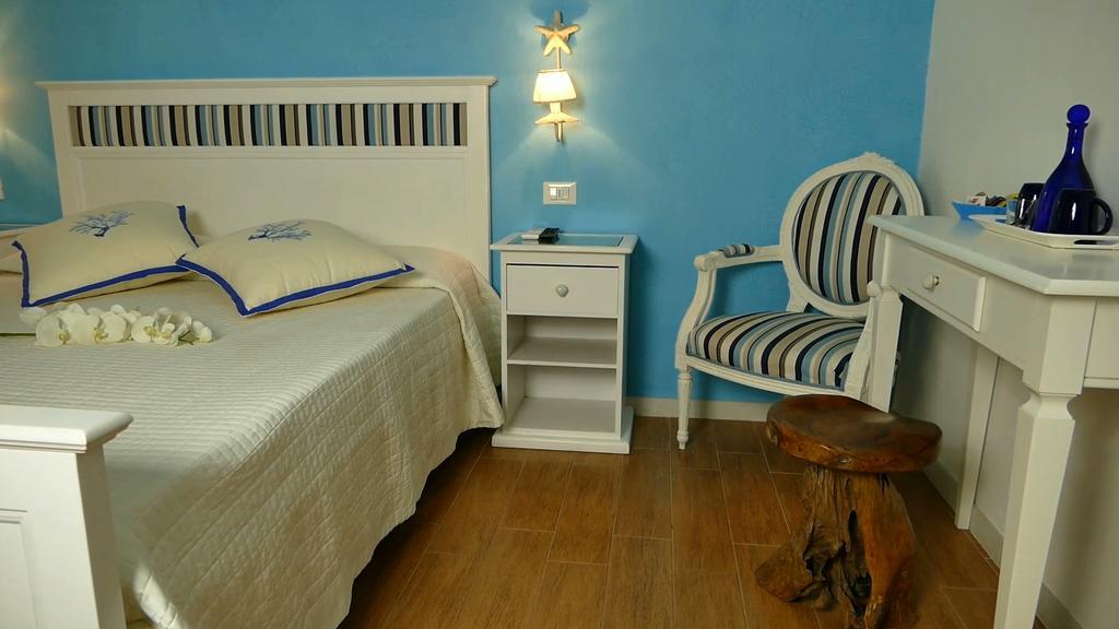 Bed & Breakfast Venezia Marina Di Carrara Habitación foto