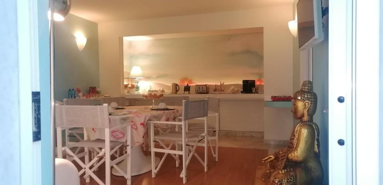 Bed & Breakfast Venezia Marina Di Carrara Exterior foto