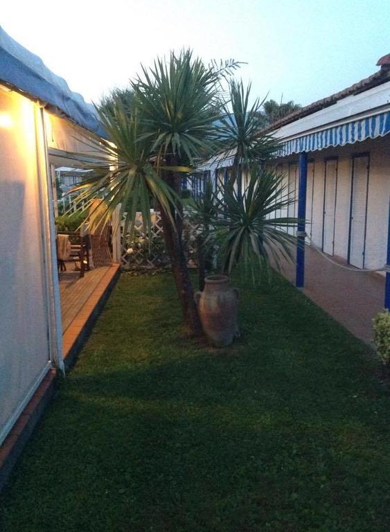 Bed & Breakfast Venezia Marina Di Carrara Exterior foto