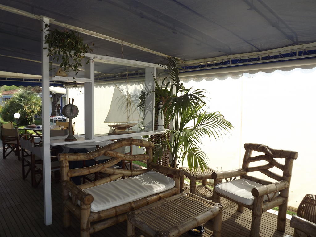 Bed & Breakfast Venezia Marina Di Carrara Exterior foto