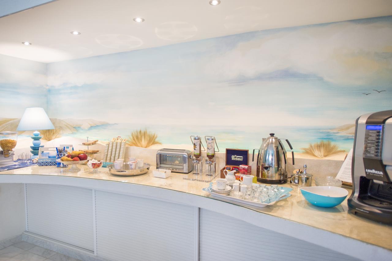 Bed & Breakfast Venezia Marina Di Carrara Exterior foto